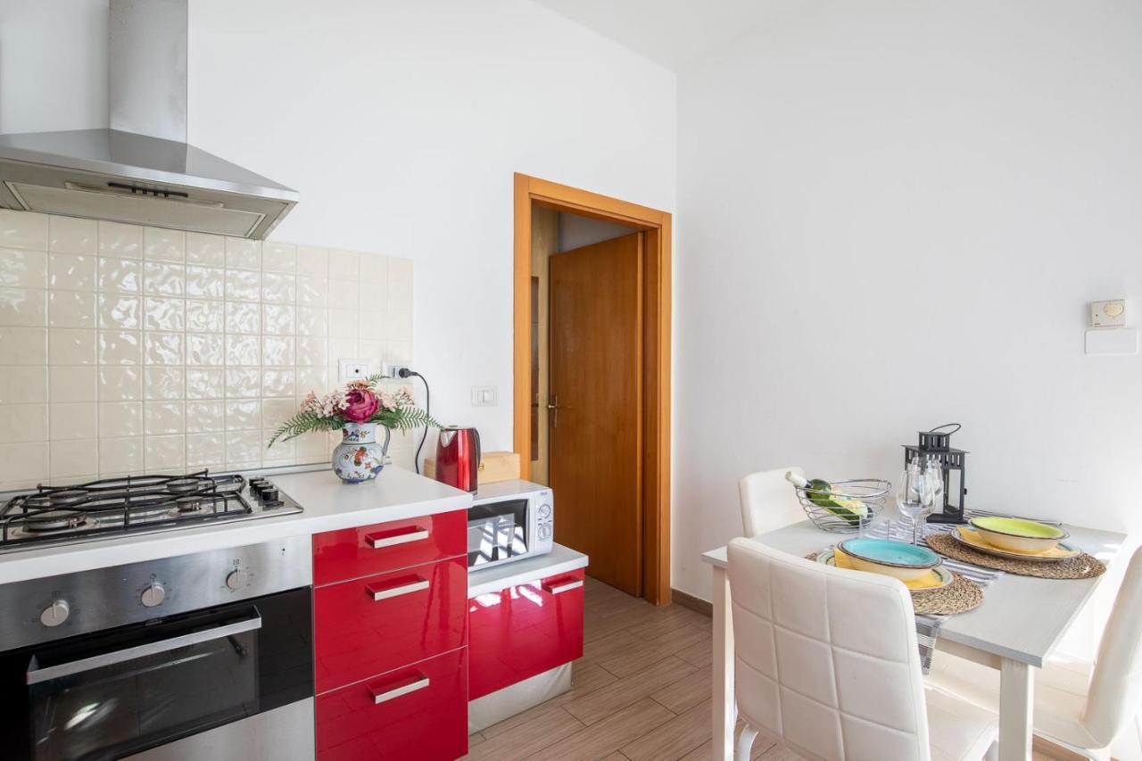 Bilocale Con Giardino A 200Mt Dal Mare - Homeunity ريميني المظهر الخارجي الصورة