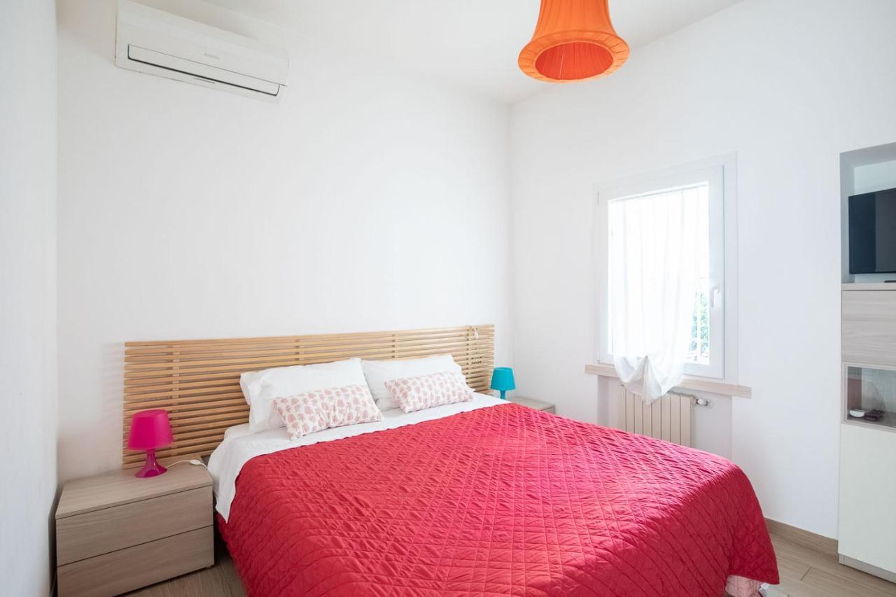 Bilocale Con Giardino A 200Mt Dal Mare - Homeunity ريميني المظهر الخارجي الصورة