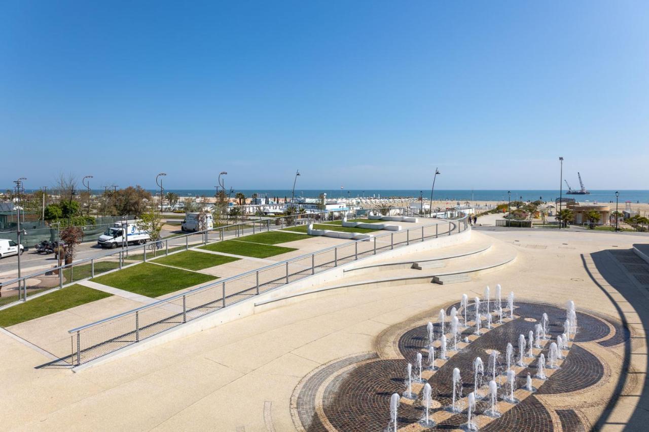 Bilocale Con Giardino A 200Mt Dal Mare - Homeunity ريميني المظهر الخارجي الصورة